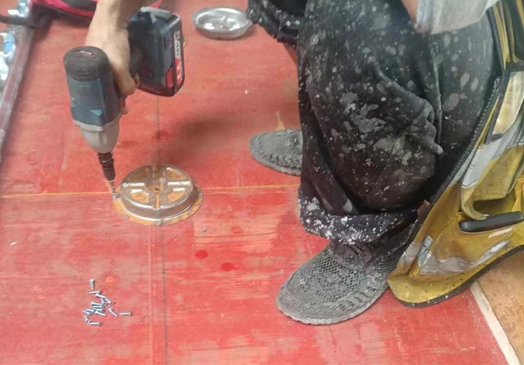 梯形華夫板在安裝之前要做哪些準(zhǔn)備工作